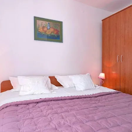 Wish 3* Stari Grad (Hvar)