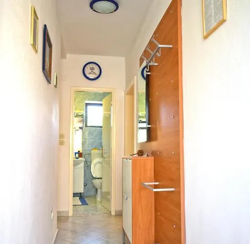 Wish 3* Stari Grad (Hvar)